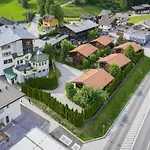 Almdorf Zillertal, * 푸겐