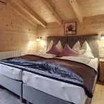 Chalet Almdorf Zillertal, Fügen