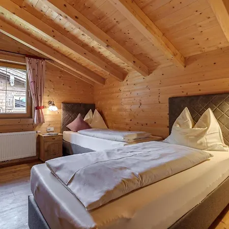 Almdorf Zillertal, 木屋