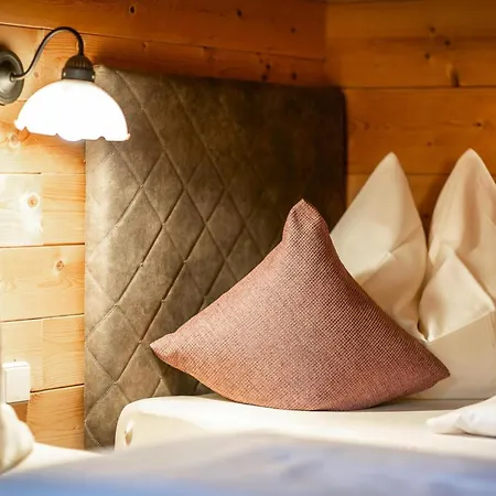 Almdorf Zillertal, Chalet