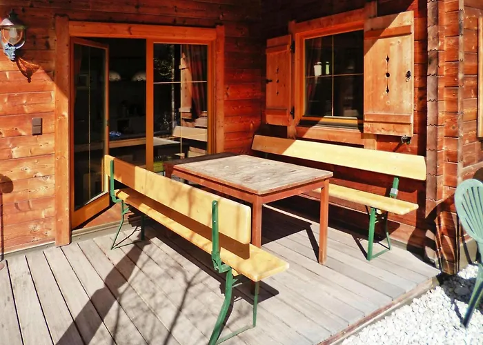 Almdorf Zillertal, شاليه فغن