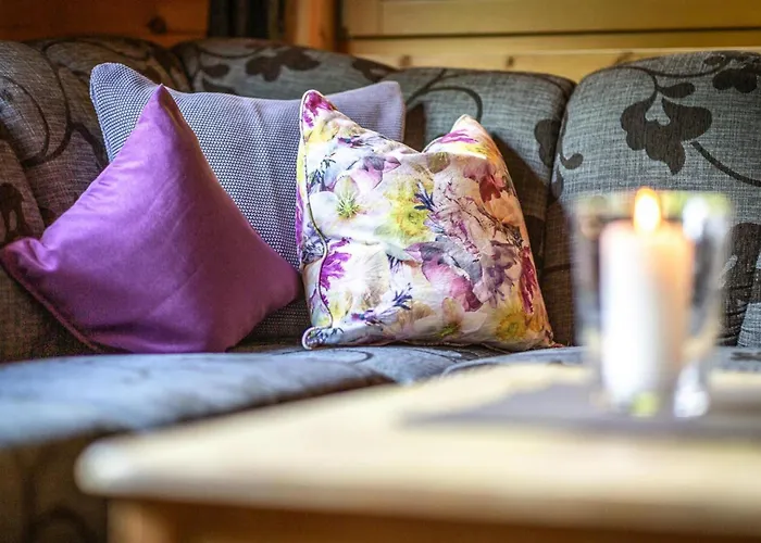 Almdorf Zillertal, Fügen